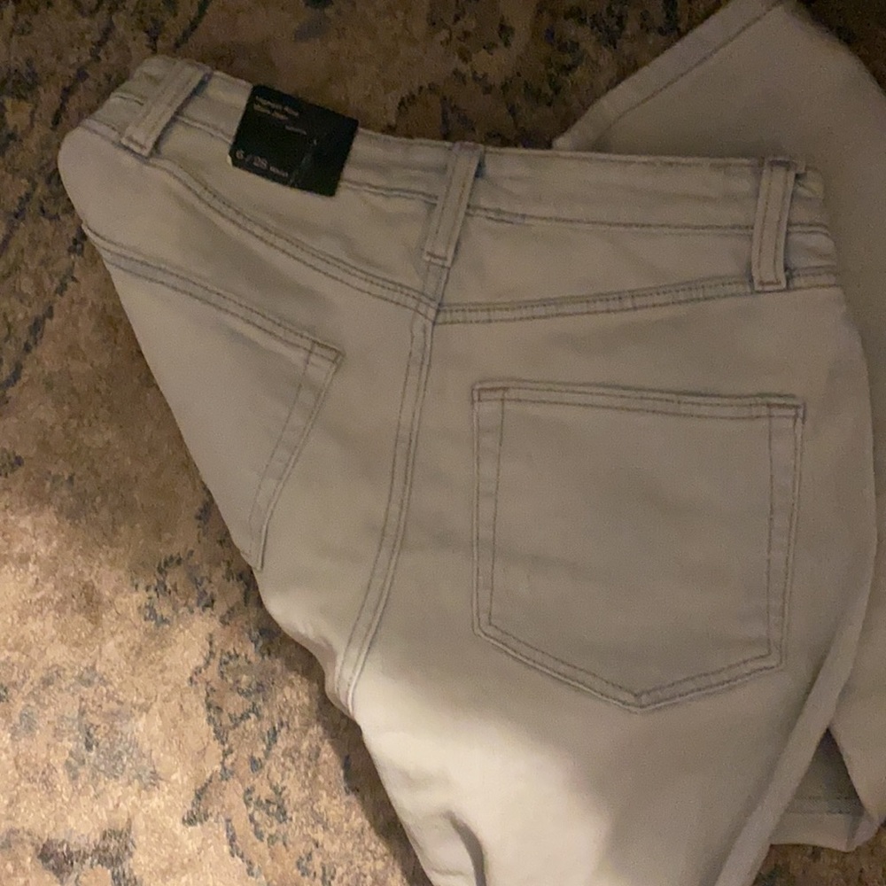 New jeans - Picture 7 of 9